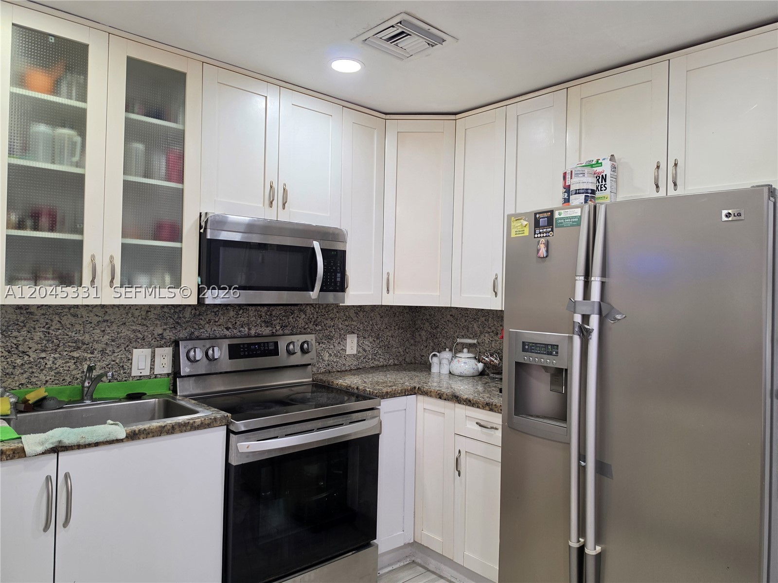 10801 NE 10th Ave, Biscayne Park FL 33161