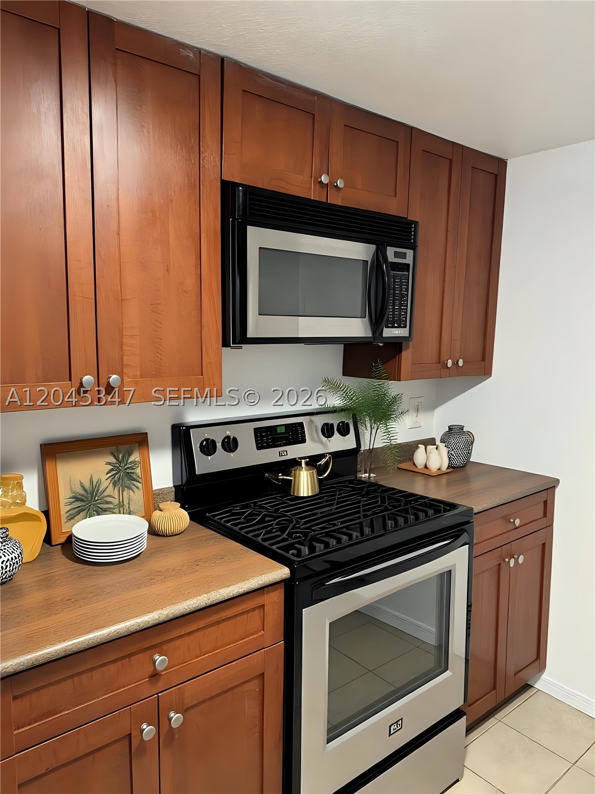 36 NW 6th Ave #601, Miami FL 33128