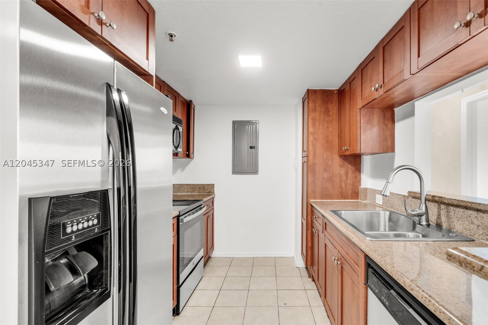36 NW 6th Ave #601, Miami FL 33128