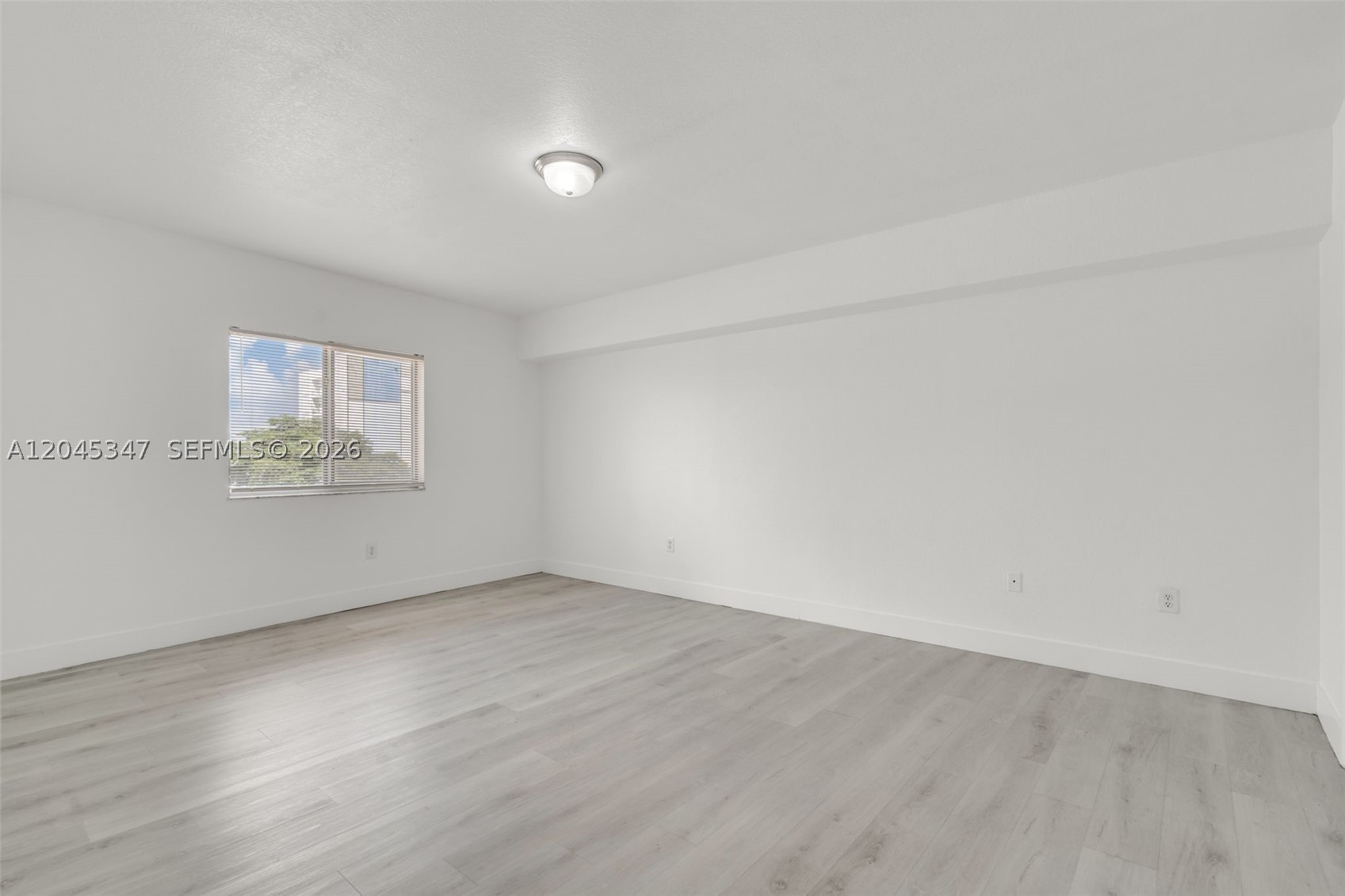 36 NW 6th Ave #601, Miami FL 33128