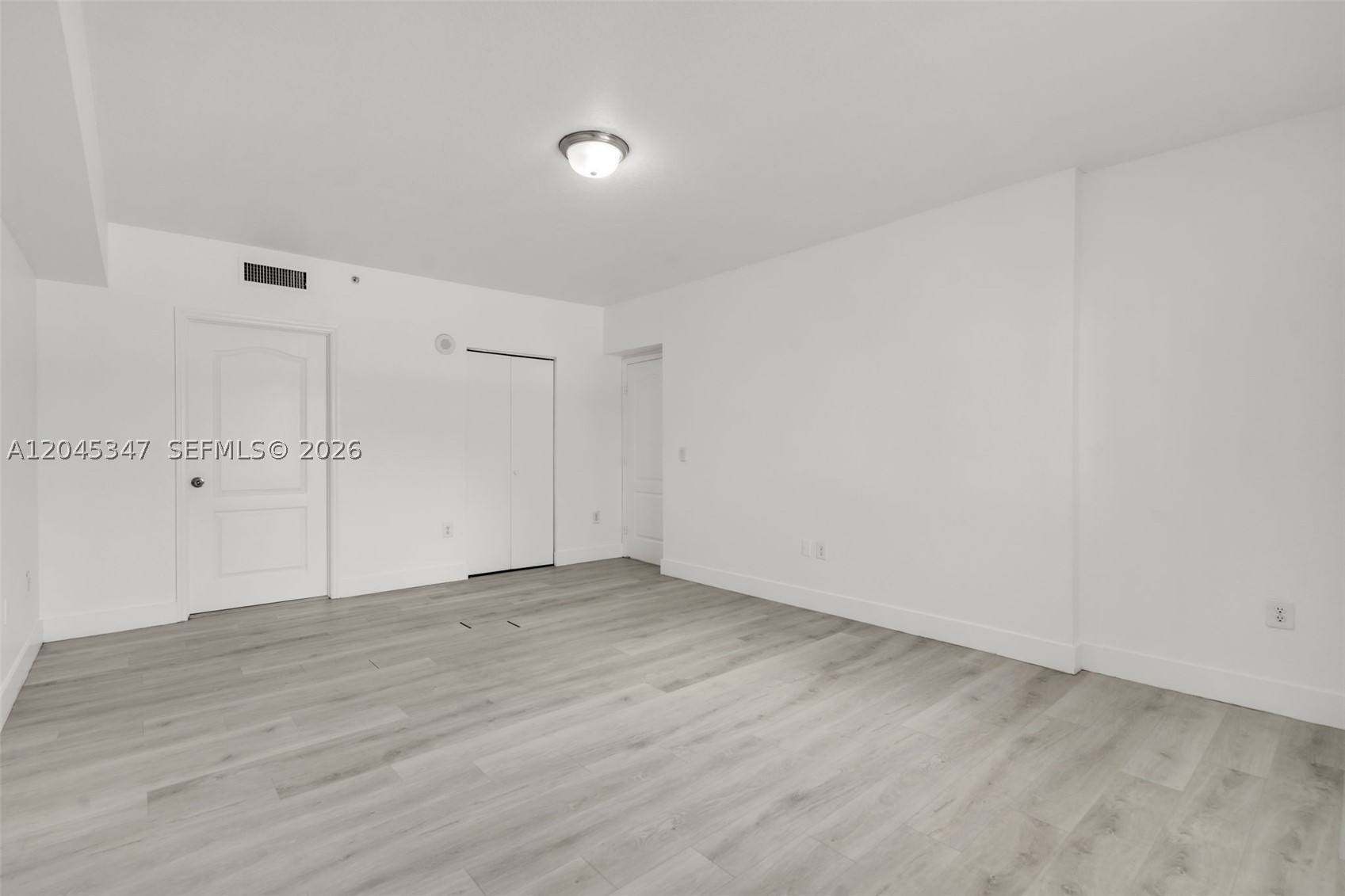 36 NW 6th Ave #601, Miami FL 33128