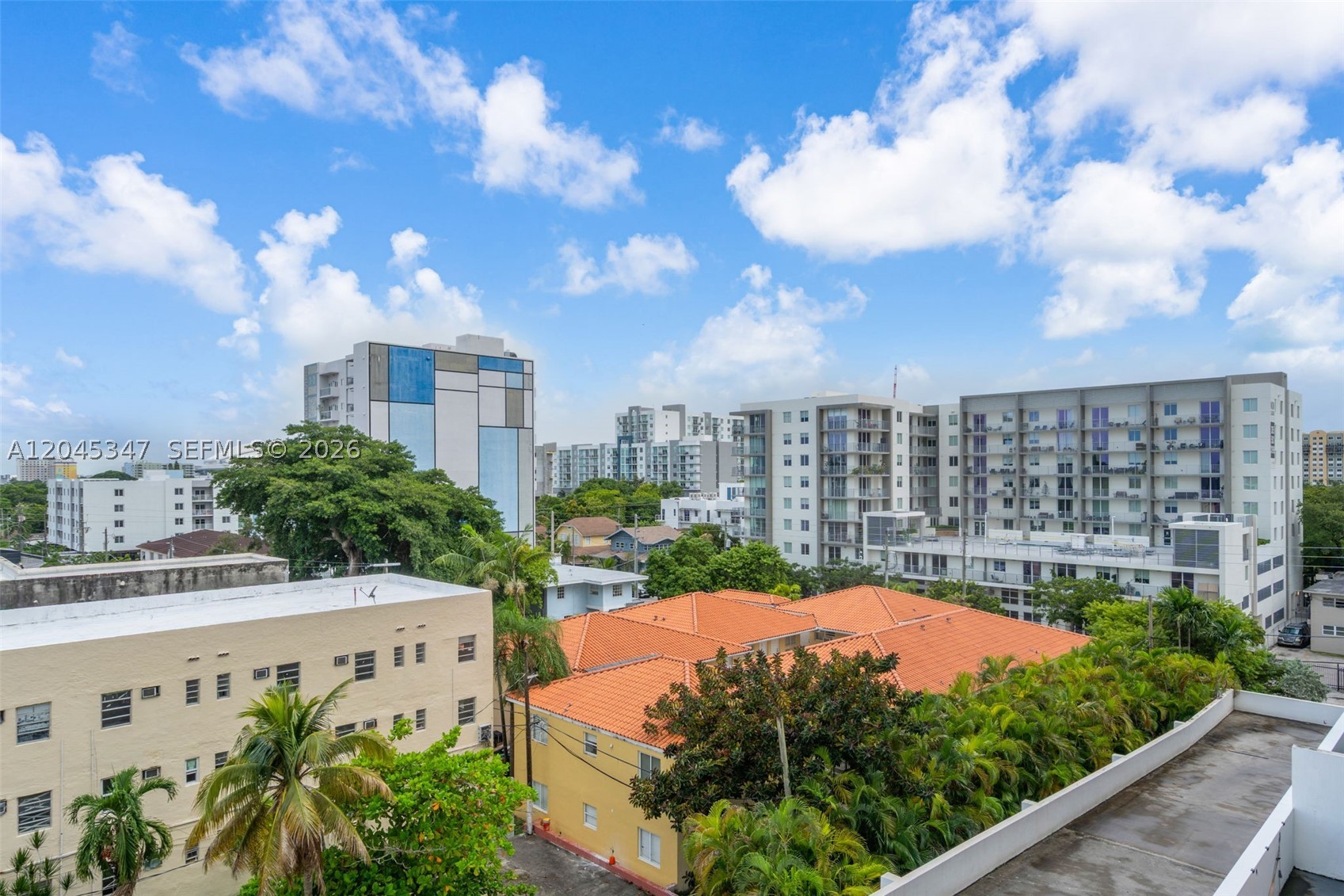 36 NW 6th Ave #601, Miami FL 33128