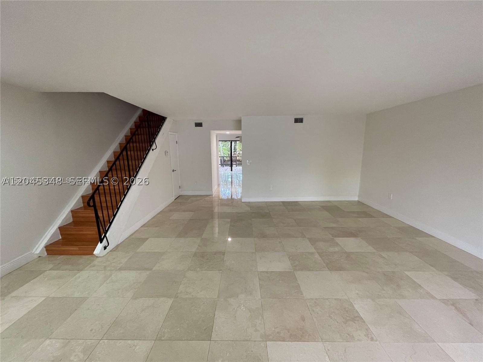 3756 NE 166th St #112, North Miami Beach FL 33160