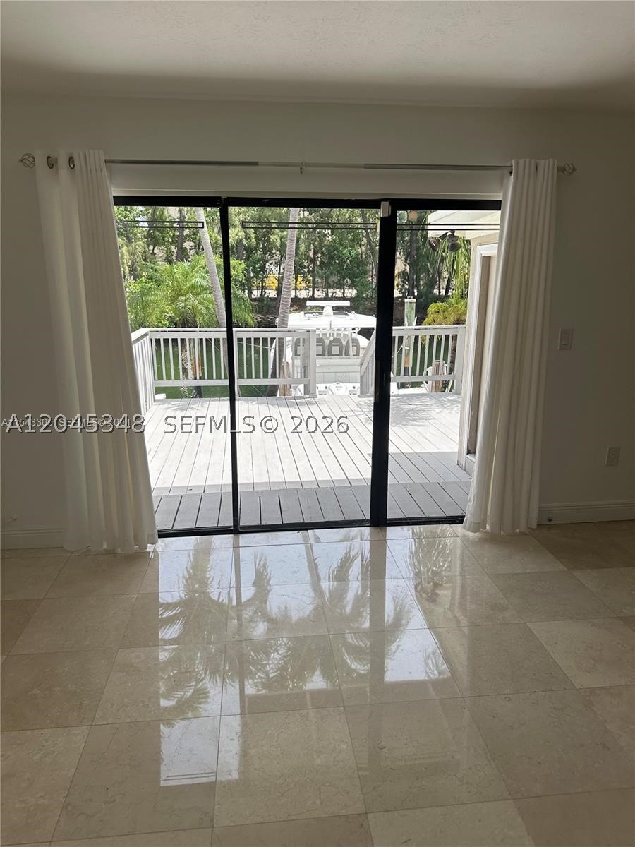 3756 NE 166th St #112, North Miami Beach FL 33160
