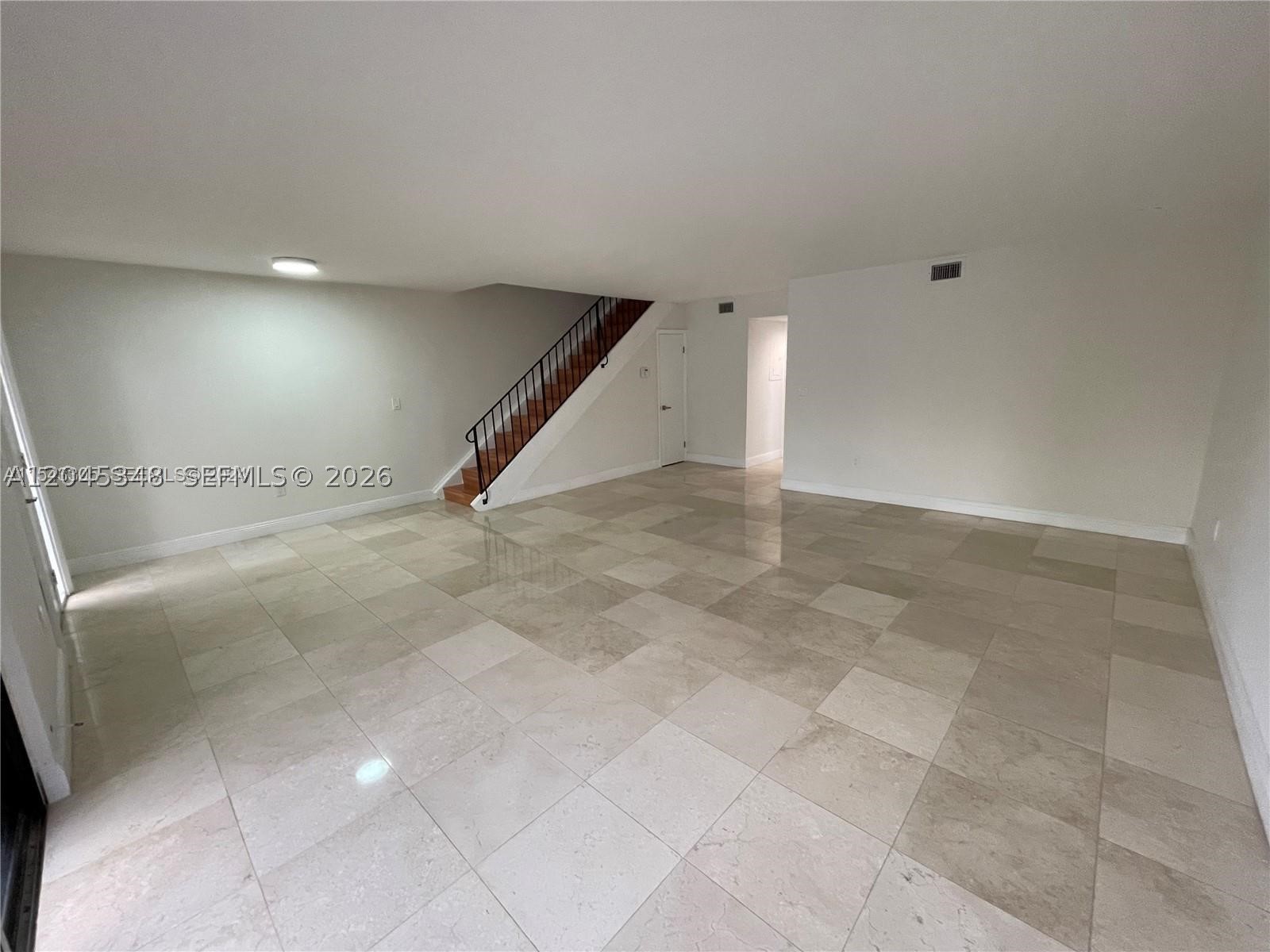 3756 NE 166th St #112, North Miami Beach FL 33160