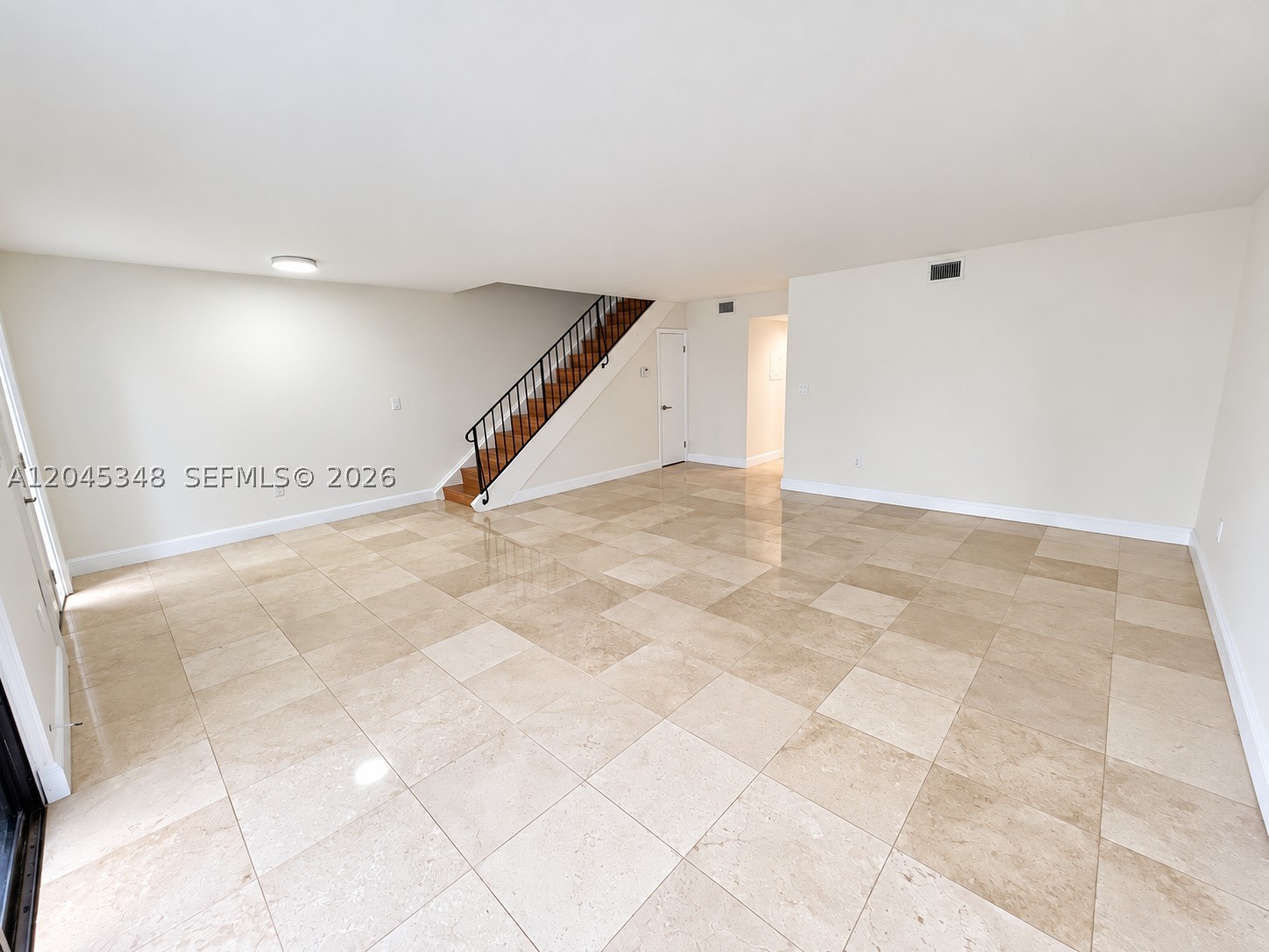 3756 NE 166th St #112, North Miami Beach FL 33160
