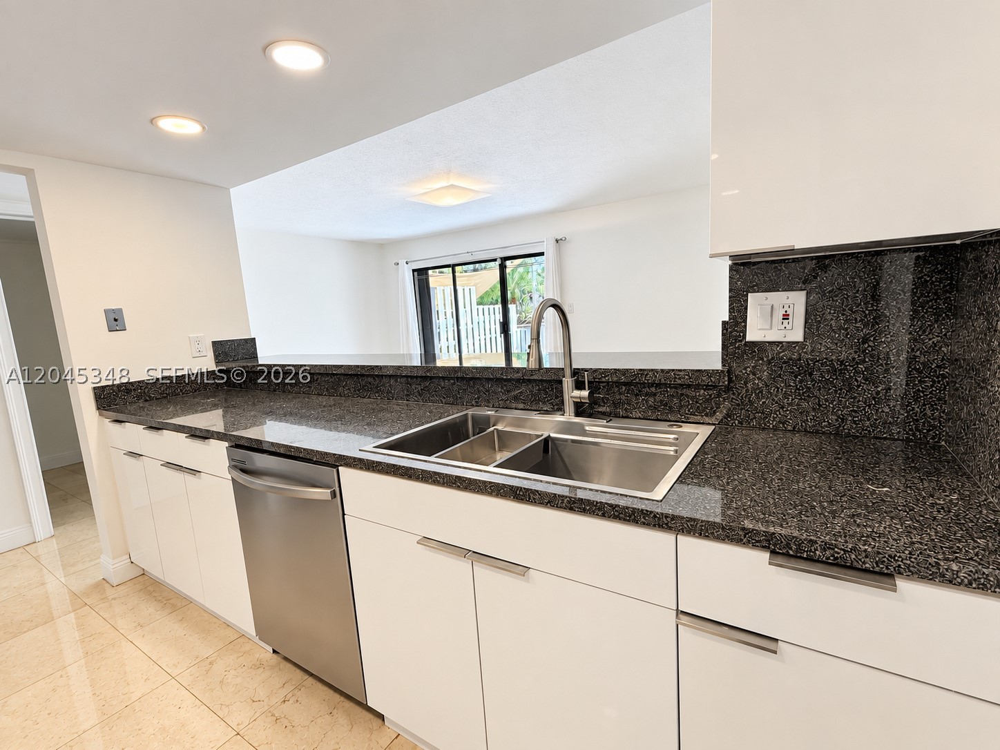 3756 NE 166th St #112, North Miami Beach FL 33160
