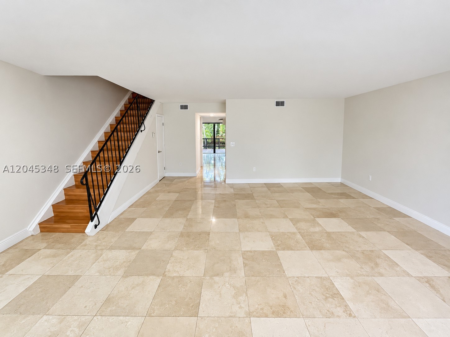 3756 NE 166th St #112, North Miami Beach FL 33160