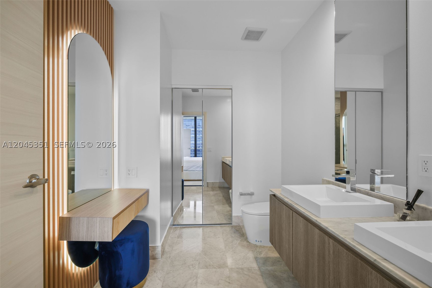 801 S Miami Ave #5403, Miami FL 33130