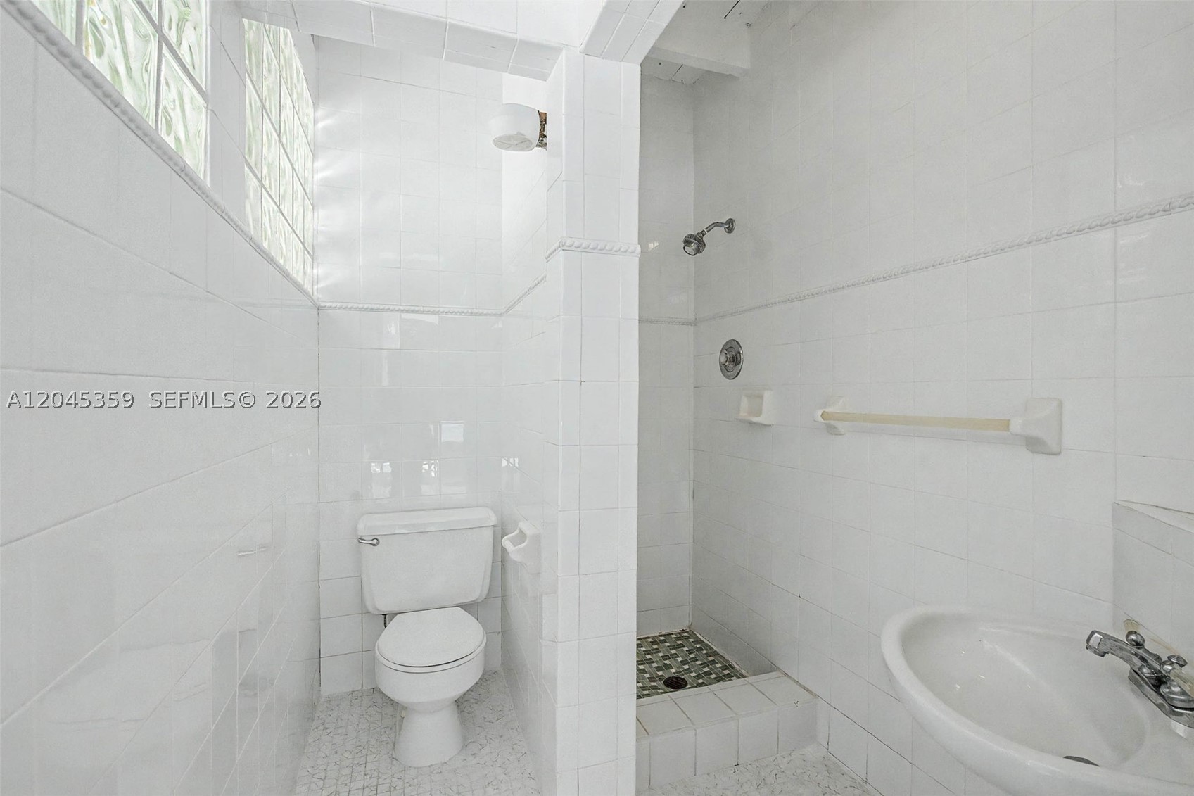 340 Atlantic Rd, Key Biscayne FL 33149