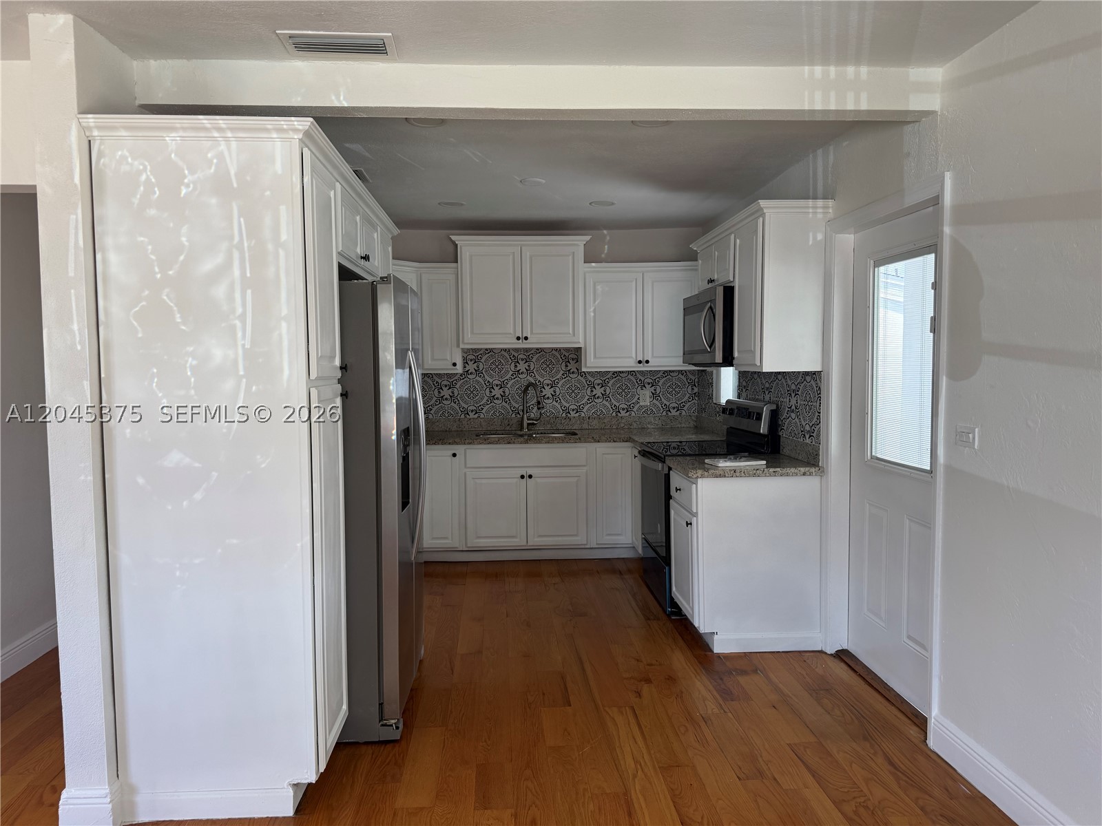 3500 SW 87th Pl #3500, Miami FL 33165
