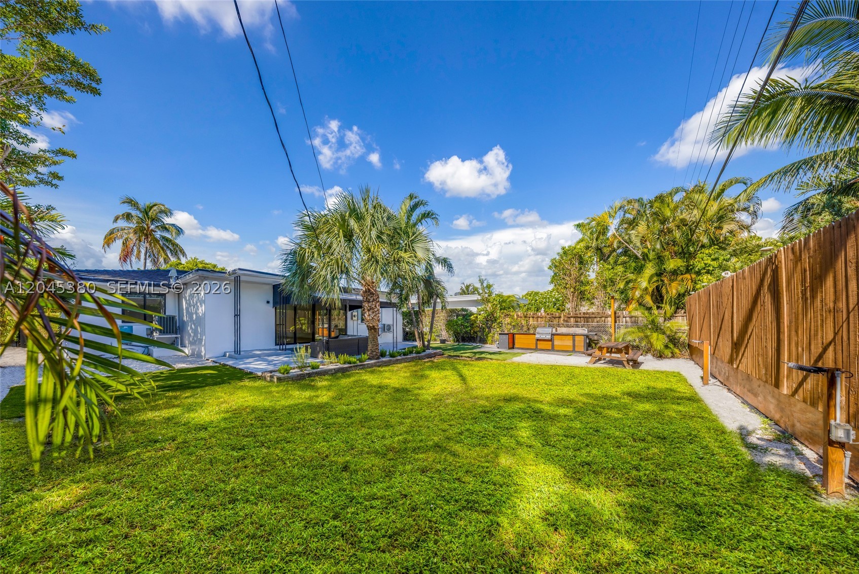 365 Fairway Dr, Miami Beach FL 33141