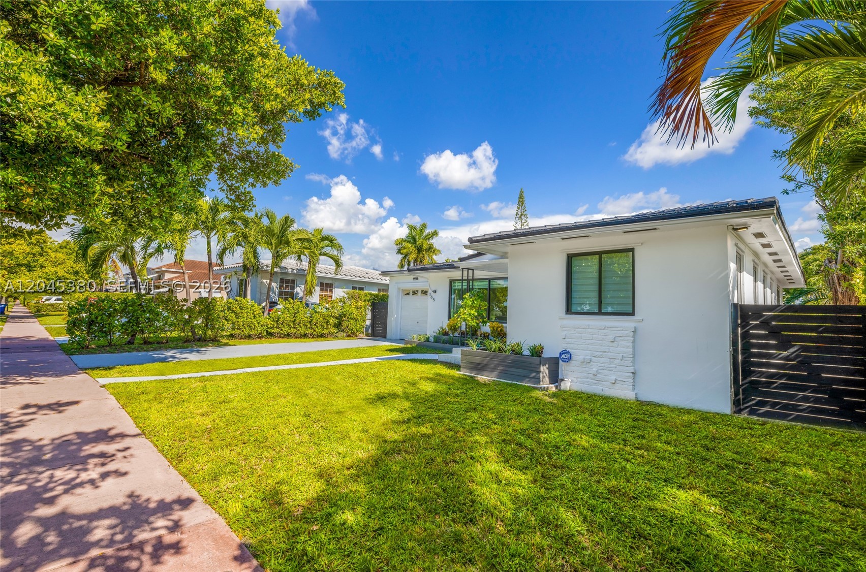 365 Fairway Dr, Miami Beach FL 33141