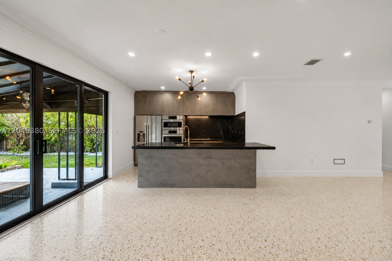 365 Fairway Dr, Miami Beach FL 33141