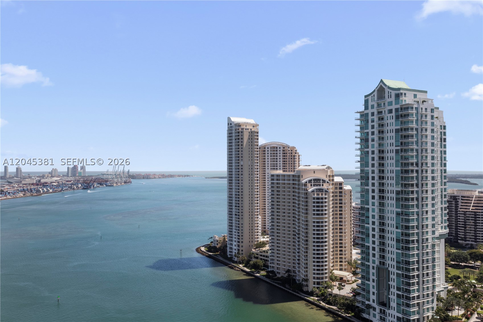 300 S Biscayne Blvd #T-2806, Miami FL 33131