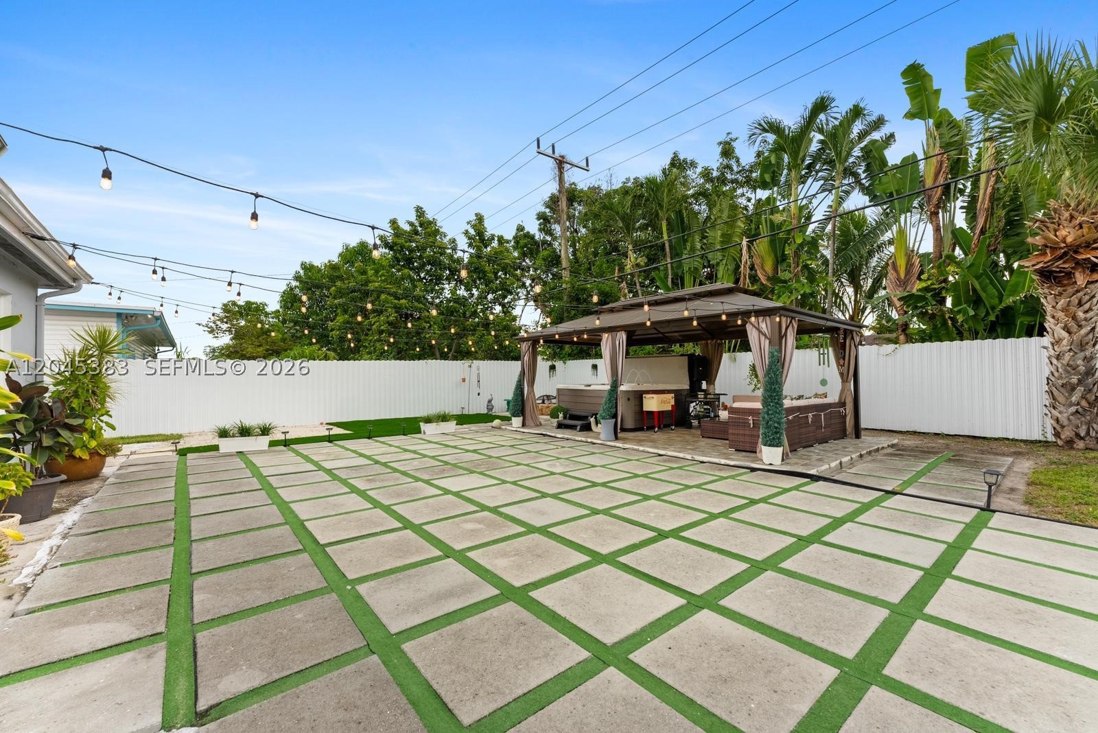 9508 N Military Trl, Palm Beach Gardens FL 33410