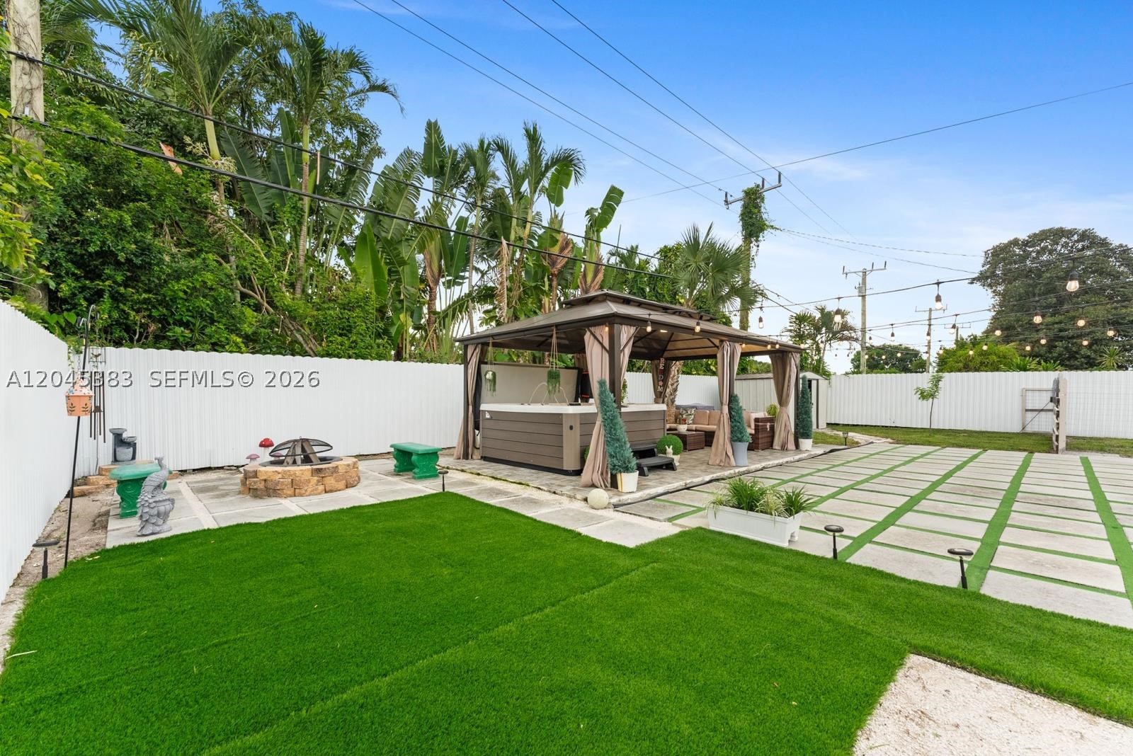 9508 N Military Trl, Palm Beach Gardens FL 33410