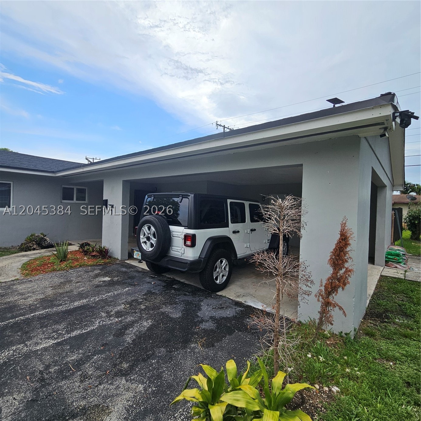 2900 NW 187th St #0, Miami Gardens FL 33056