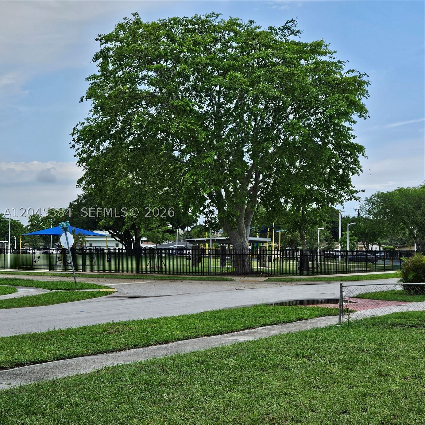 2900 NW 187th St #0, Miami Gardens FL 33056