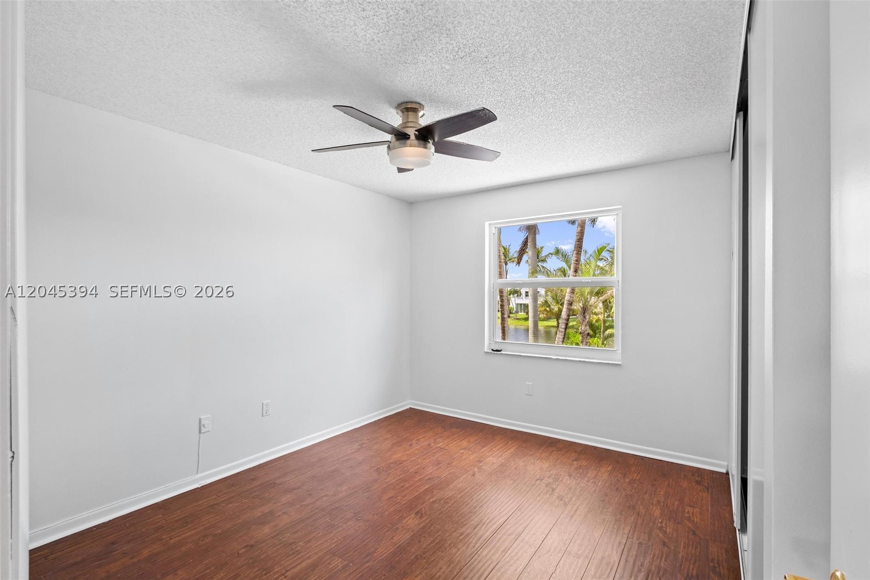 15835 NW 7th St, Pembroke Pines FL 33028