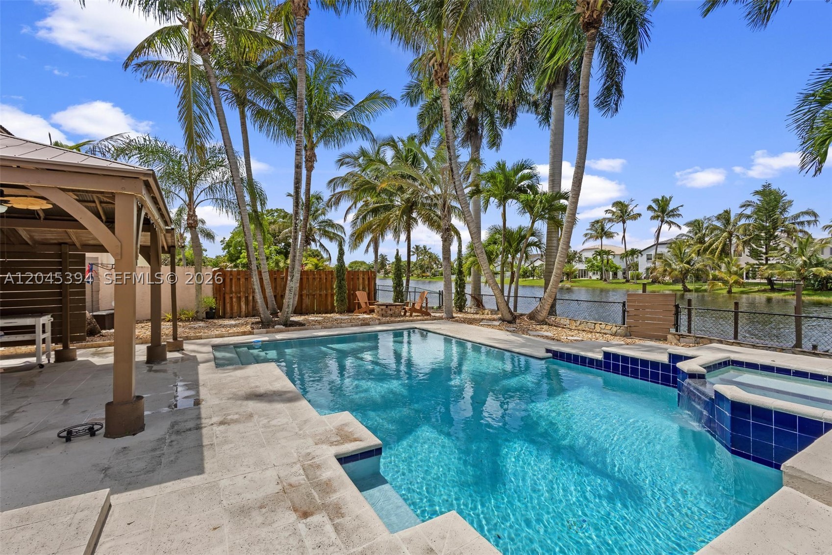15835 NW 7th St, Pembroke Pines FL 33028