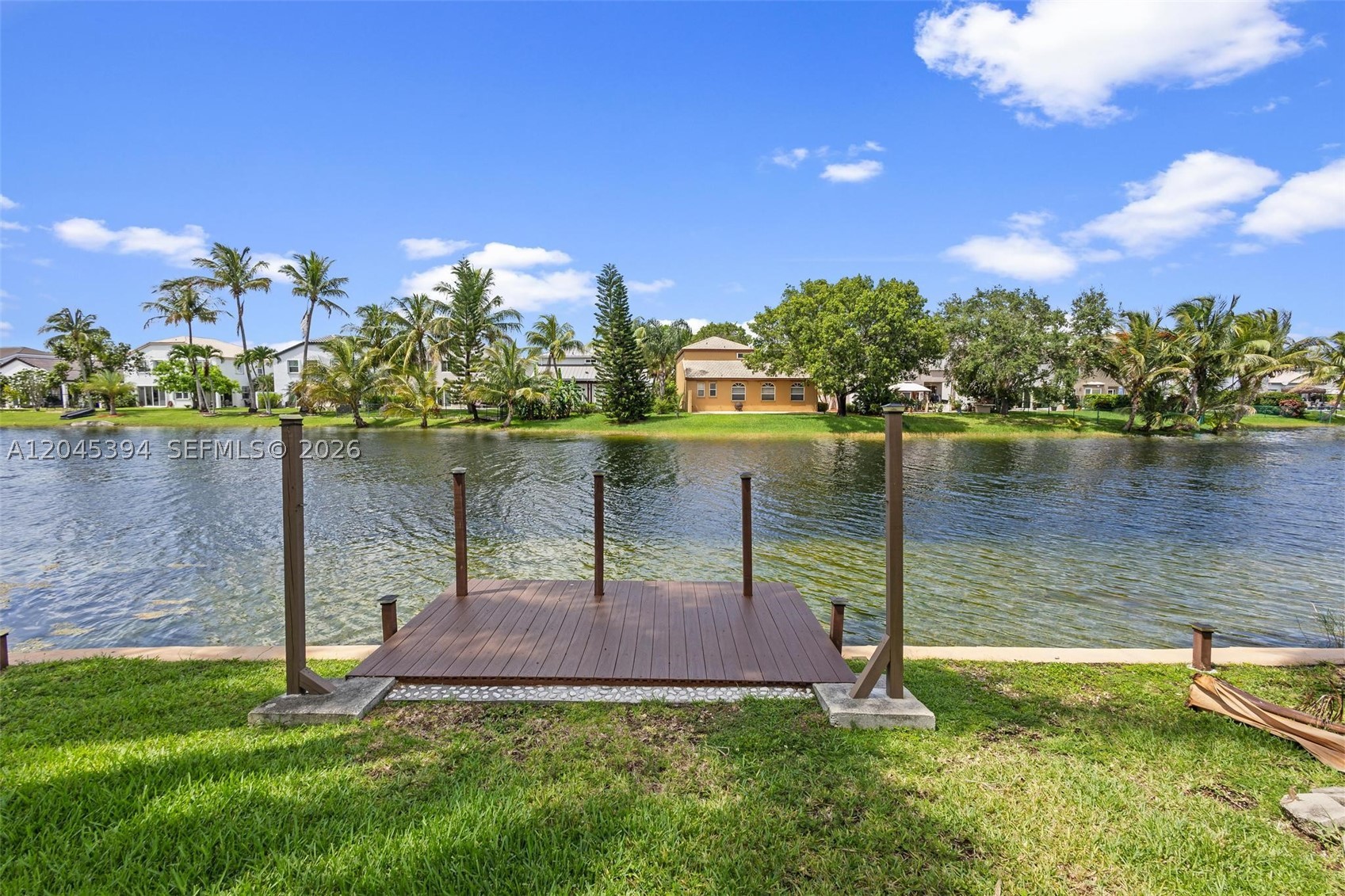 15835 NW 7th St, Pembroke Pines FL 33028