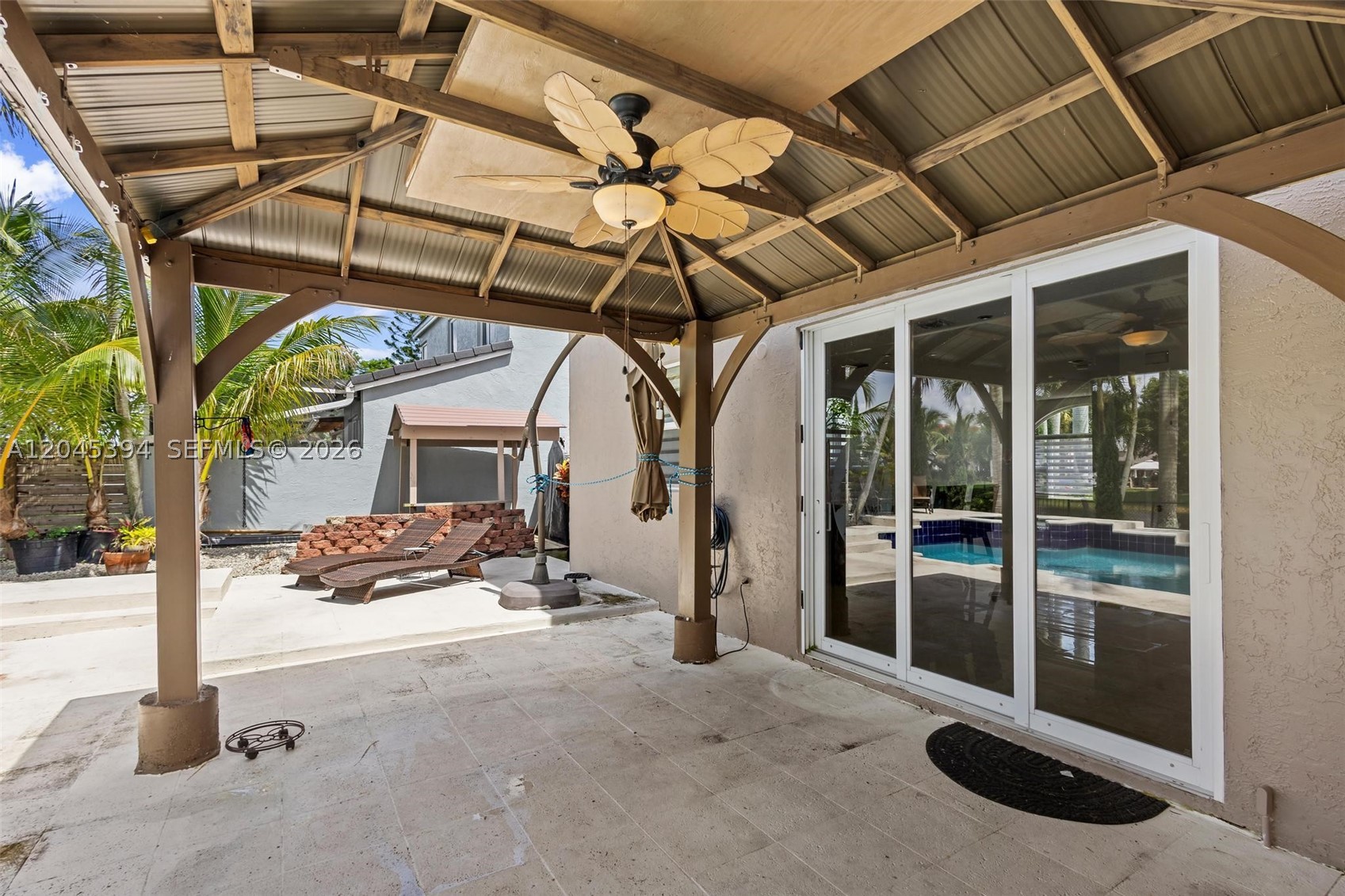 15835 NW 7th St, Pembroke Pines FL 33028