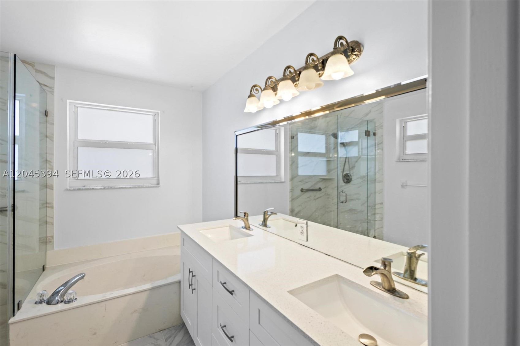 15835 NW 7th St, Pembroke Pines FL 33028