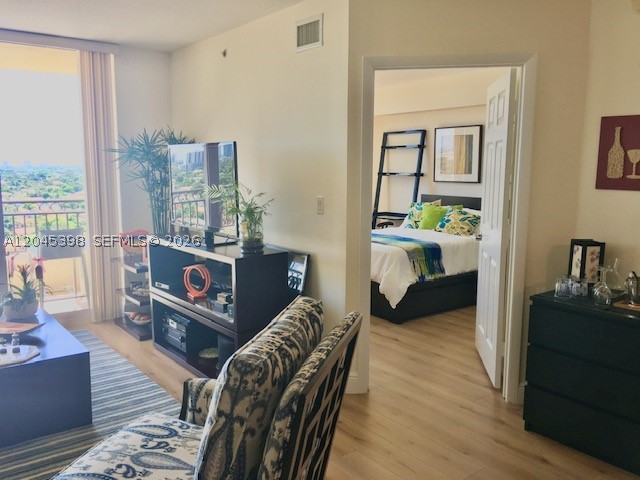 3232 SW 22nd Ter #1303, Miami FL 33145