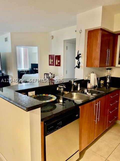 3232 SW 22nd Ter #1303, Miami FL 33145