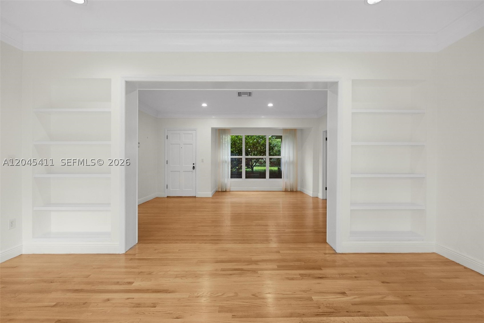 1246 Algardi Ave, Coral Gables FL 33146