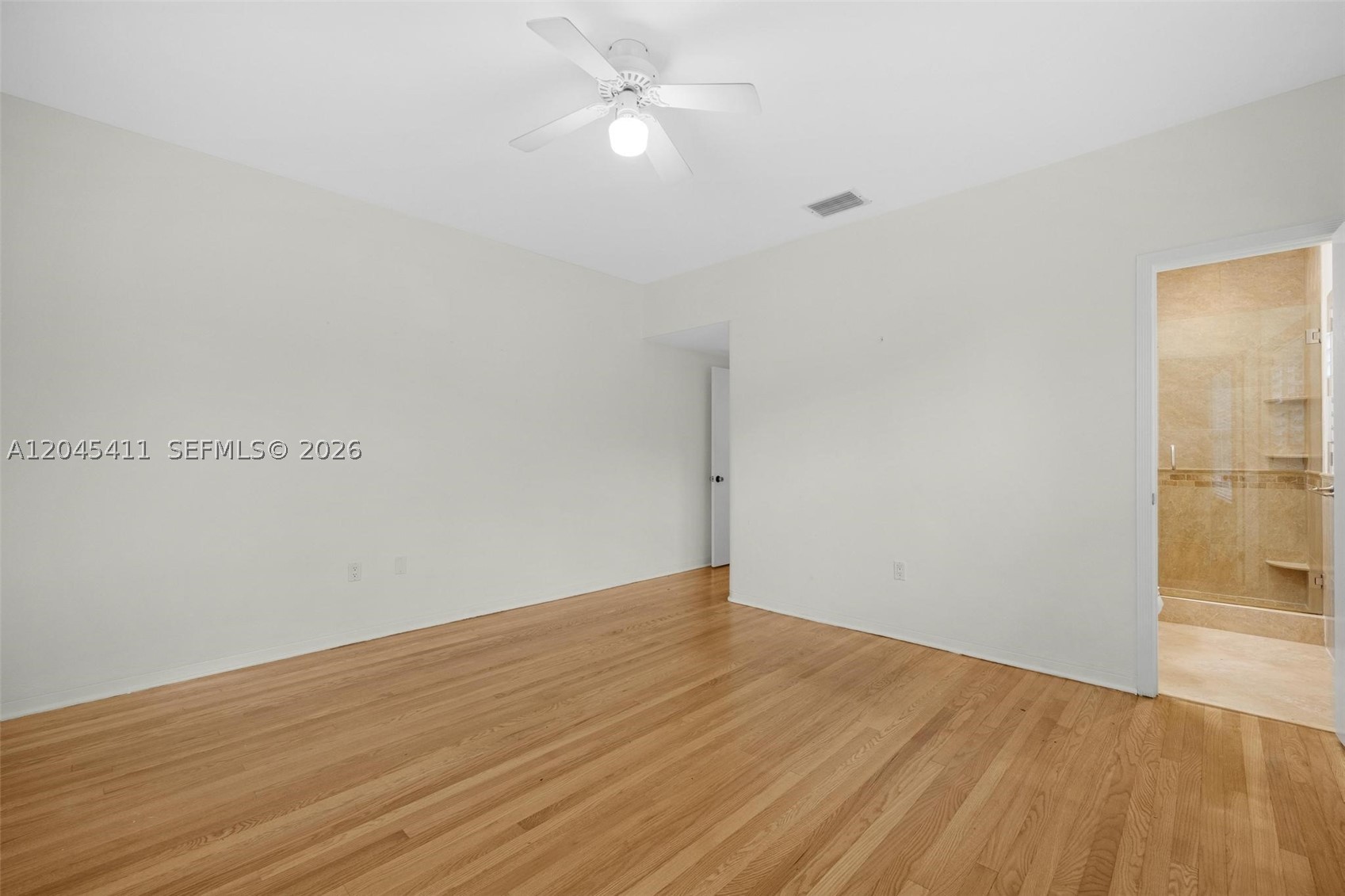 1246 Algardi Ave, Coral Gables FL 33146