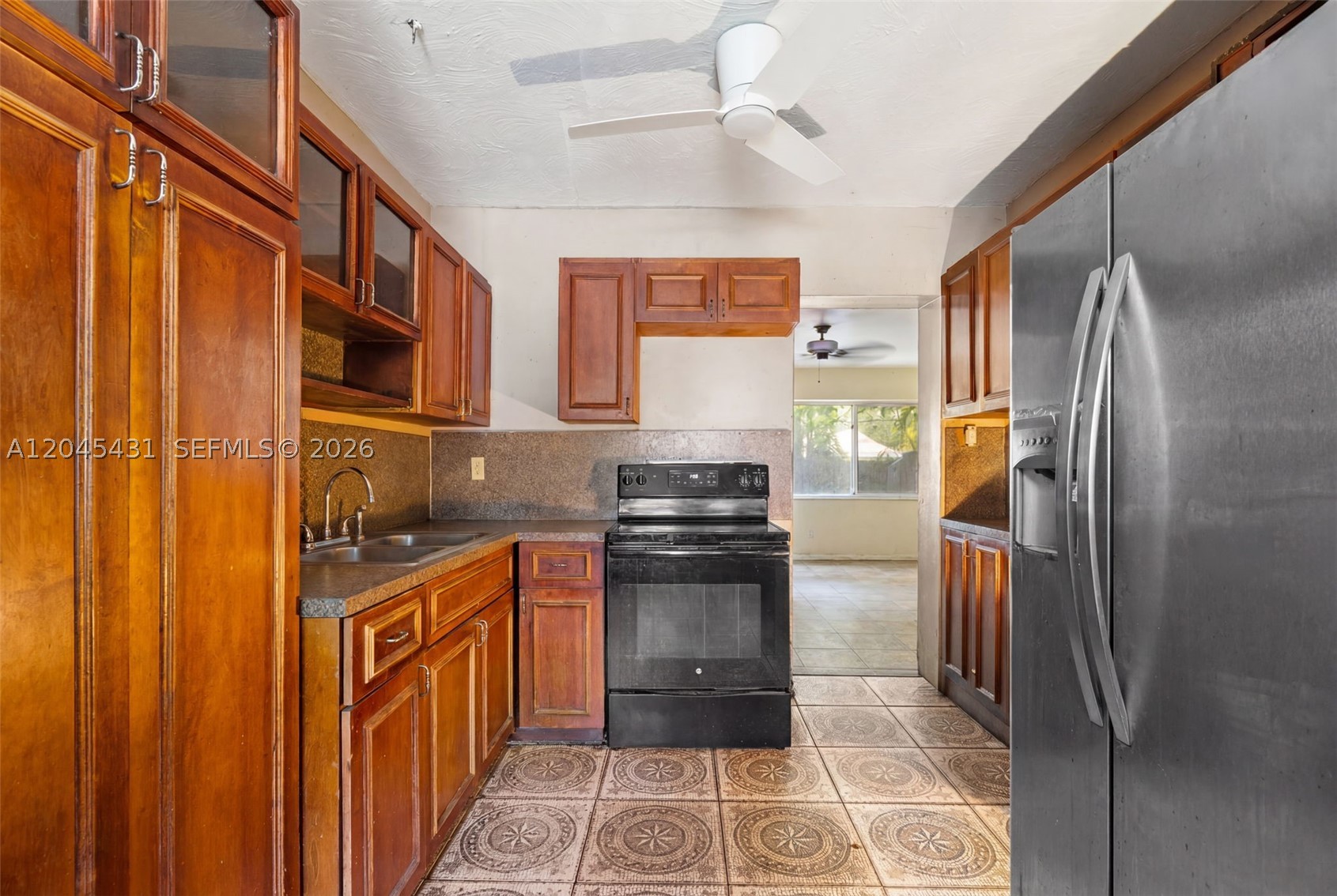 5901 SW 62nd St, Miami FL 33143