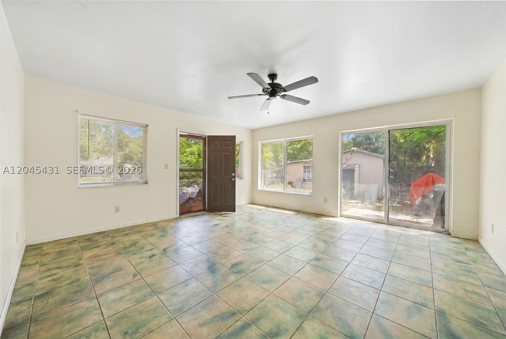 5901 SW 62nd St, Miami FL 33143