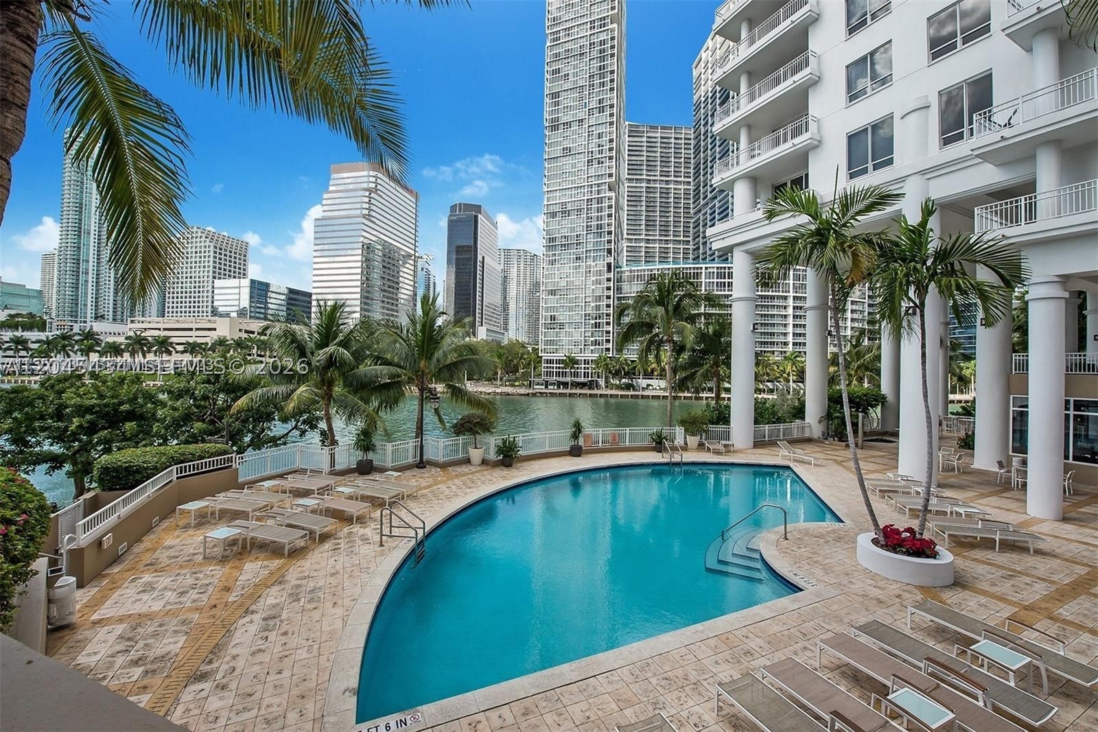 801 Brickell Key Blvd #2204, Miami FL 33131