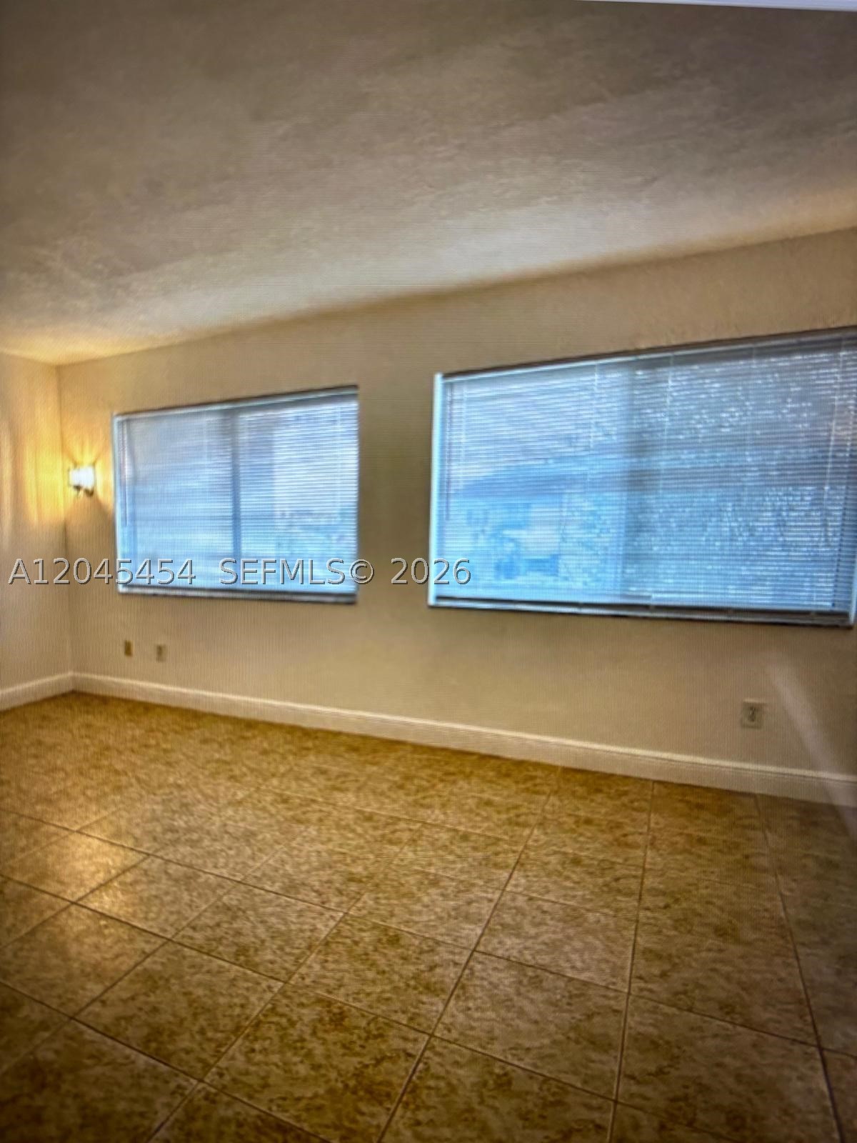 984 W 40th St #2, Hialeah FL 33012
