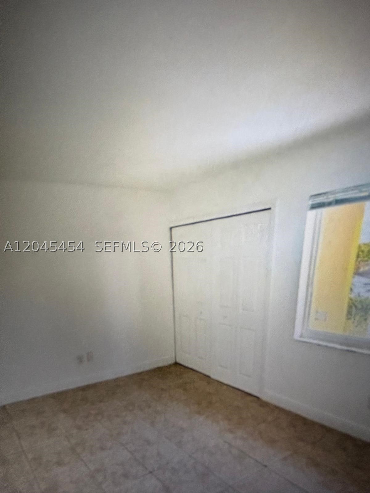 984 W 40th St #2, Hialeah FL 33012