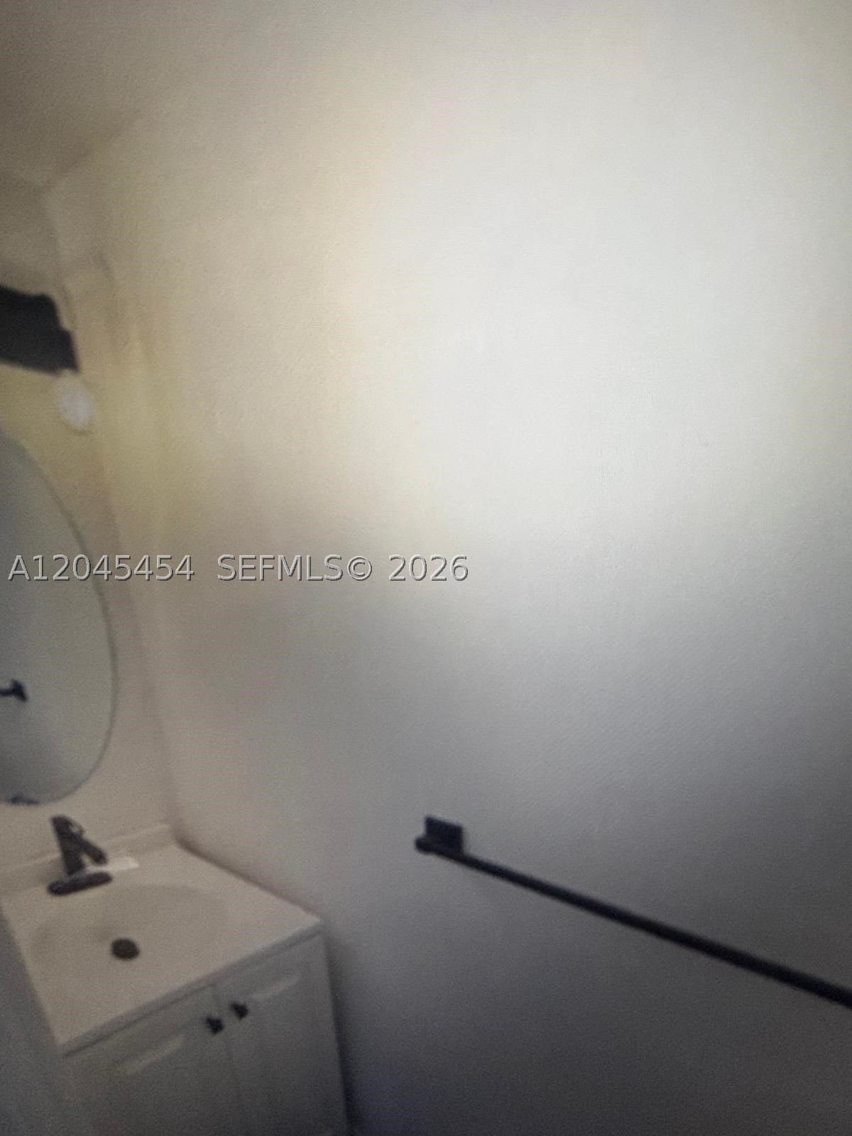 984 W 40th St #2, Hialeah FL 33012