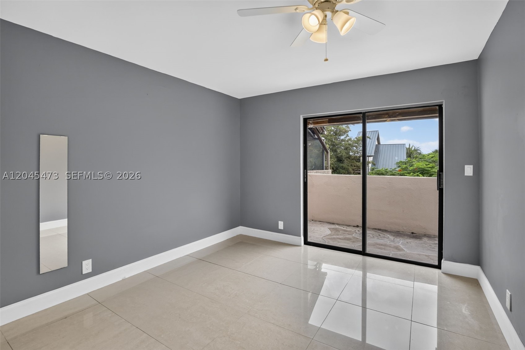 120 SW 96th Ter #204, Plantation FL 33324