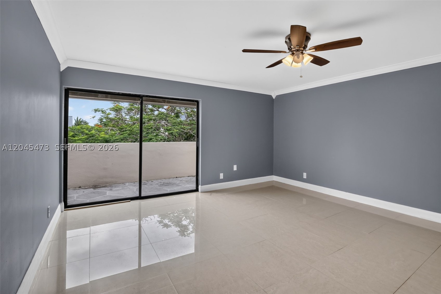120 SW 96th Ter #204, Plantation FL 33324