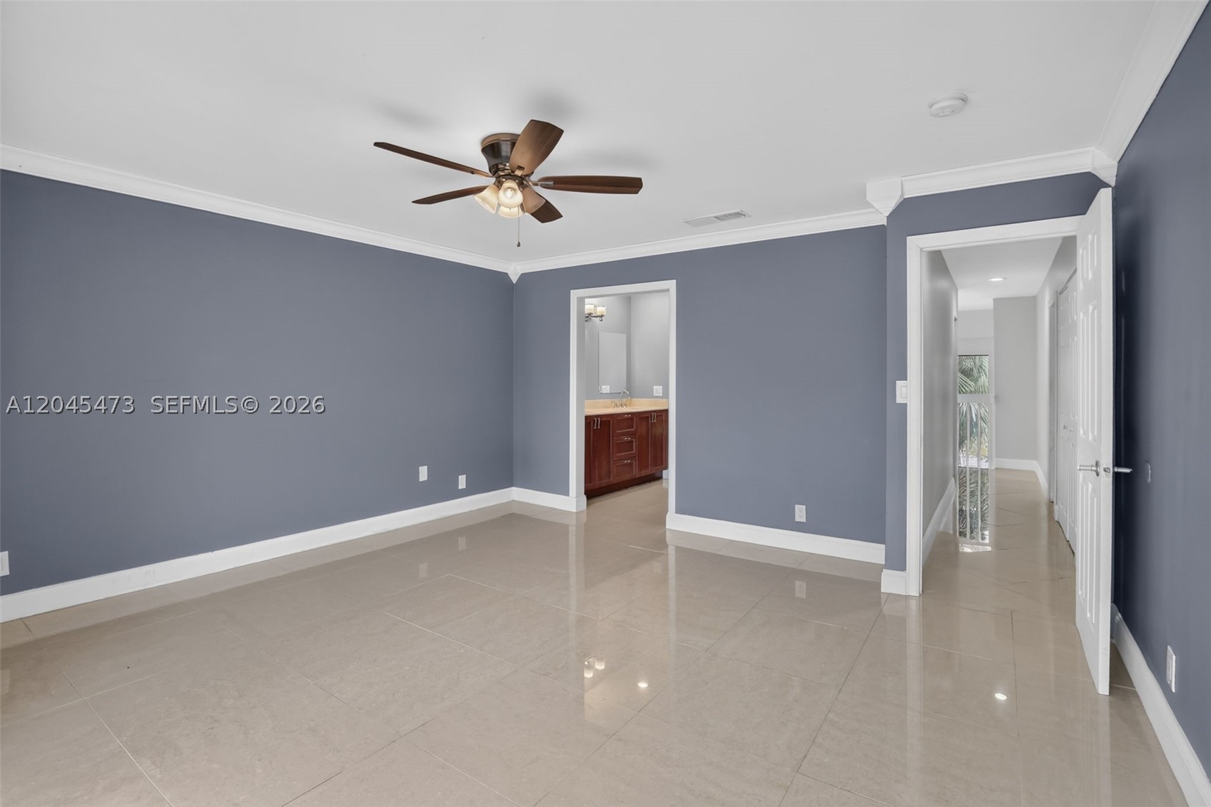 120 SW 96th Ter #204, Plantation FL 33324