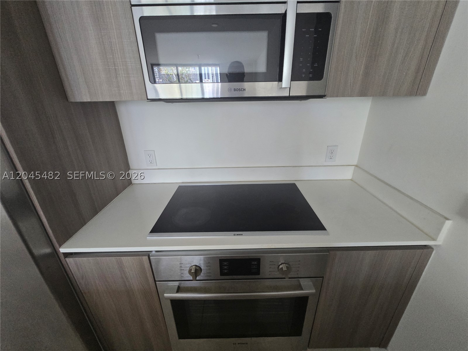 201 SW 17th Rd #611, Miami FL 33129