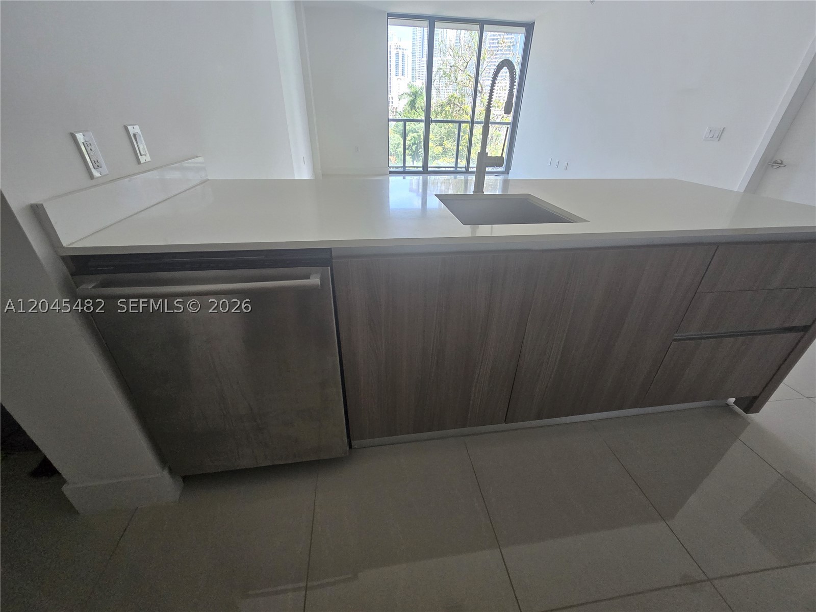 201 SW 17th Rd #611, Miami FL 33129