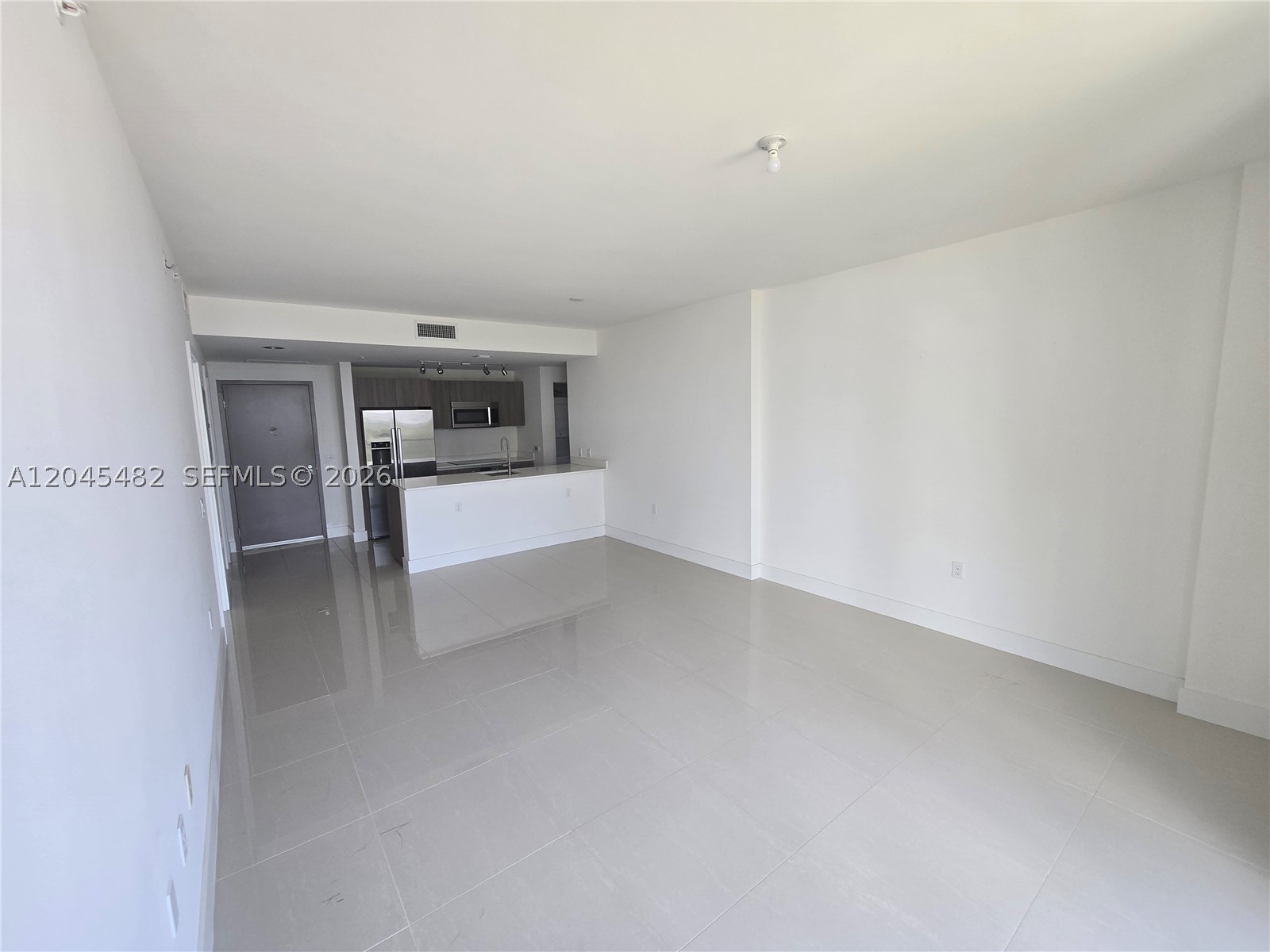 201 SW 17th Rd #611, Miami FL 33129