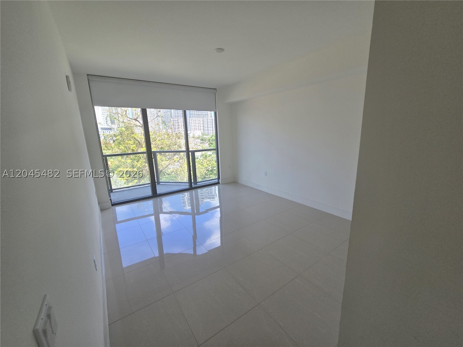 201 SW 17th Rd #611, Miami FL 33129