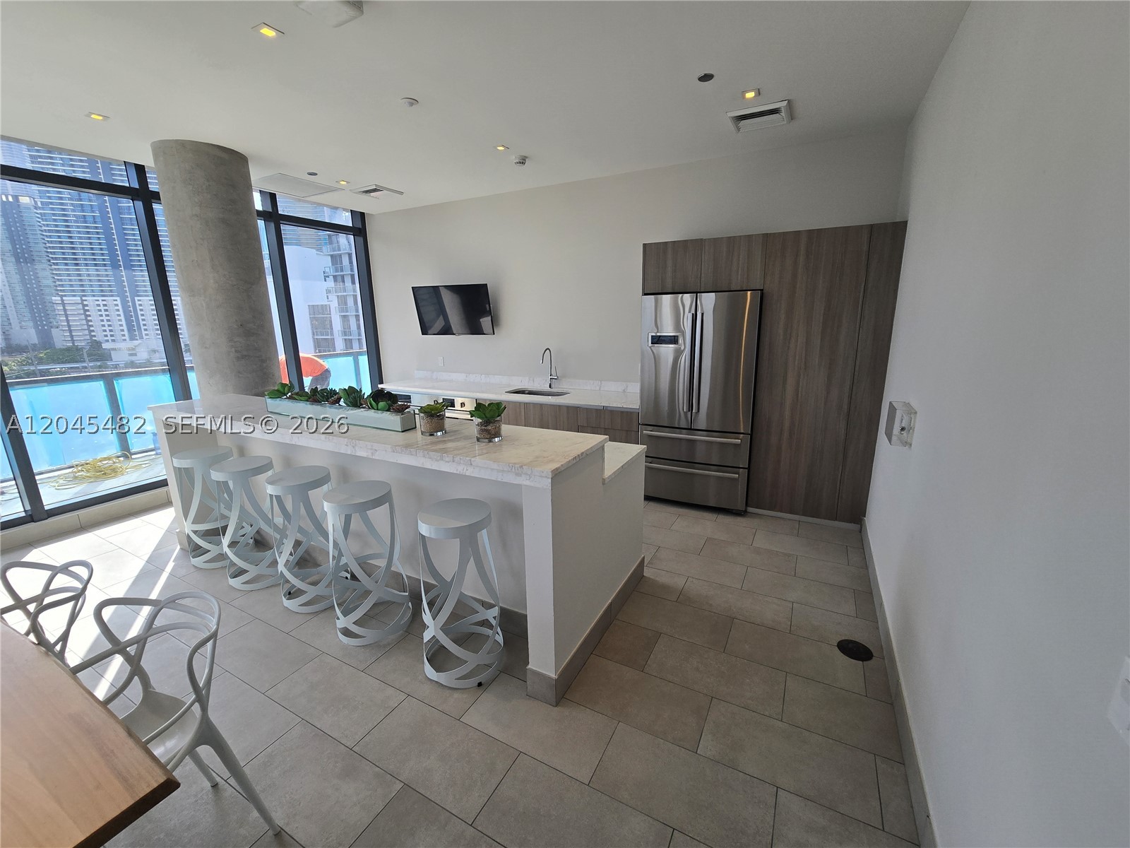 201 SW 17th Rd #611, Miami FL 33129