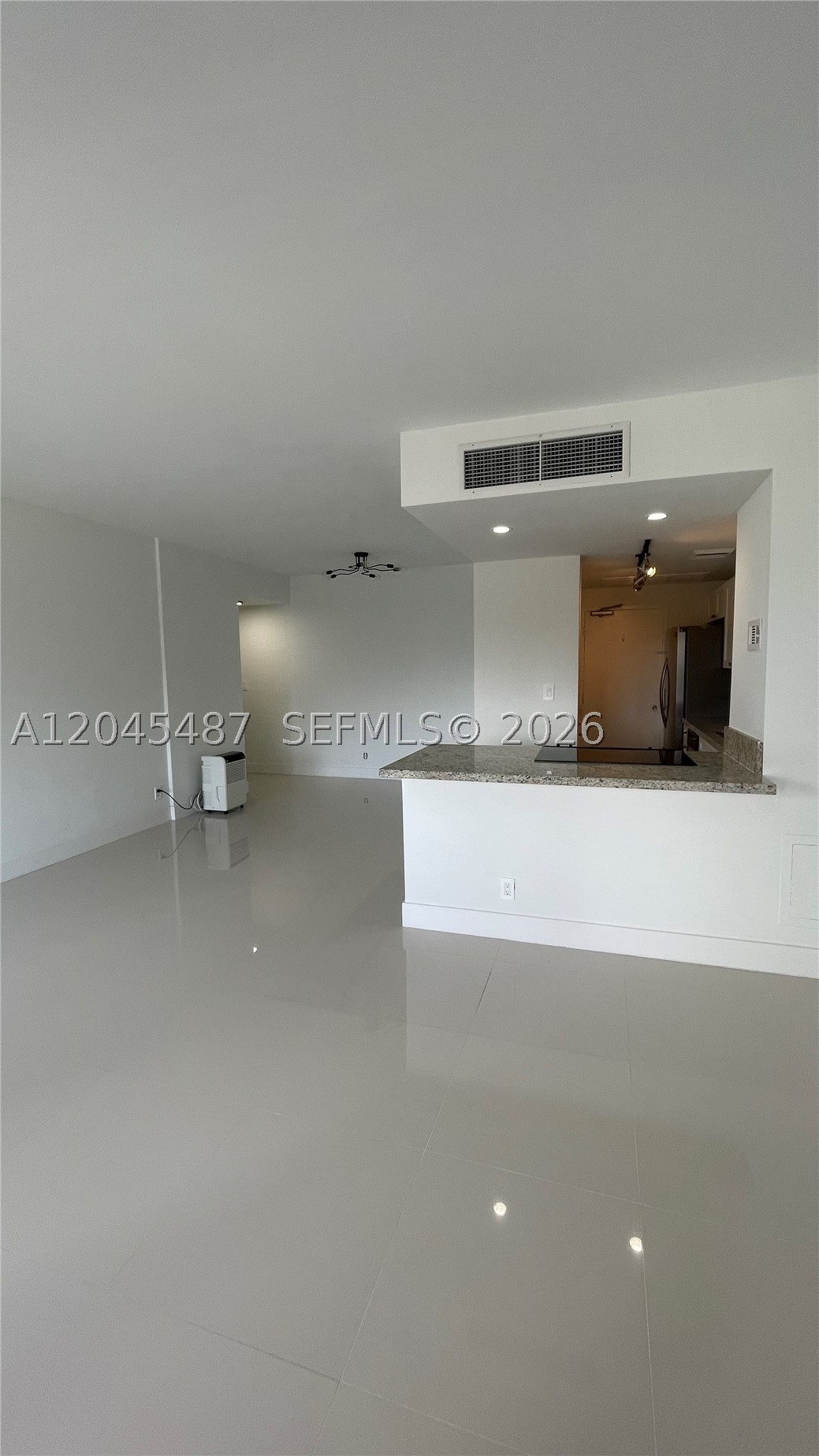 880 NE 69th St #5L, Miami FL 33138