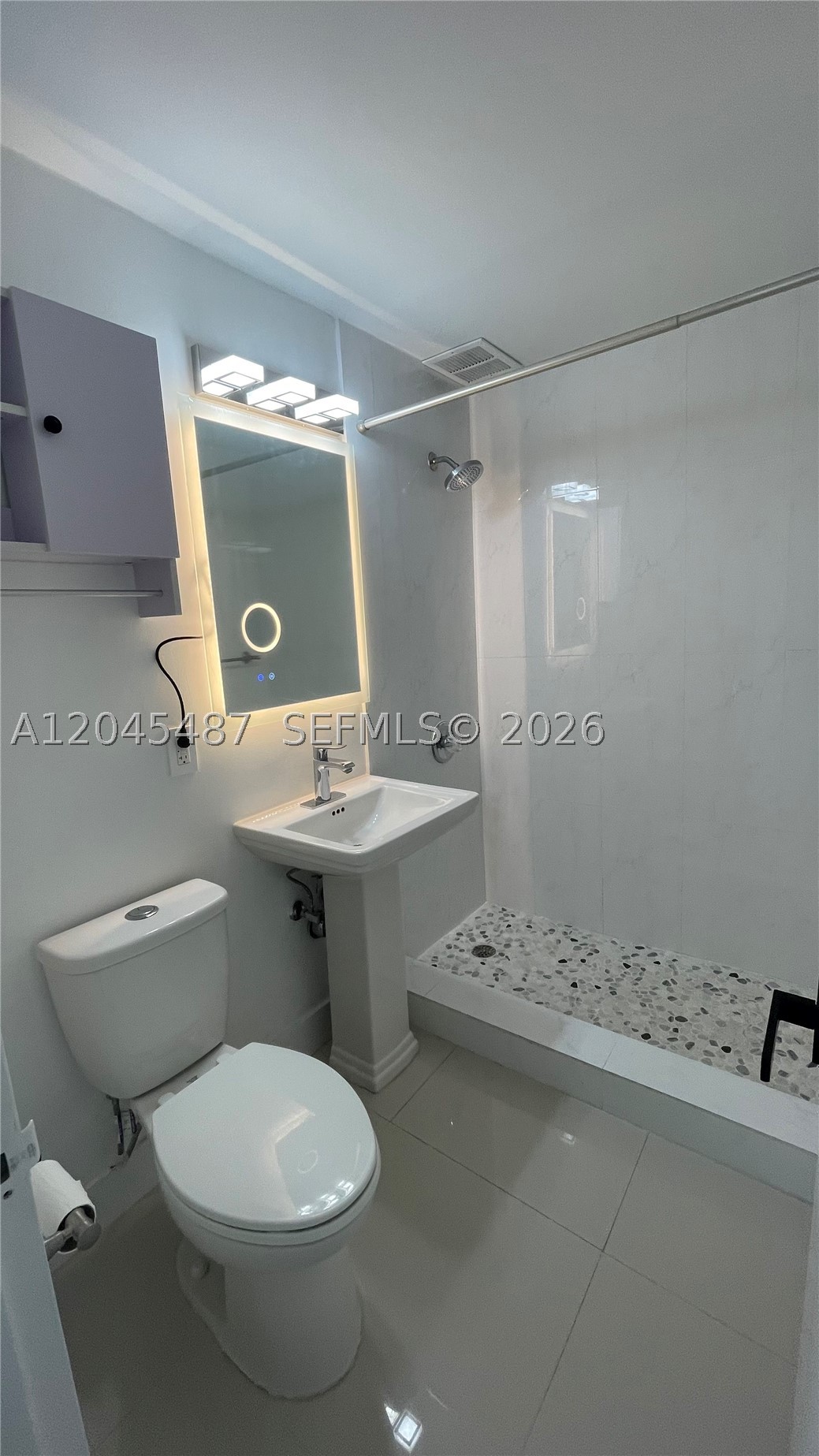 880 NE 69th St #5L, Miami FL 33138