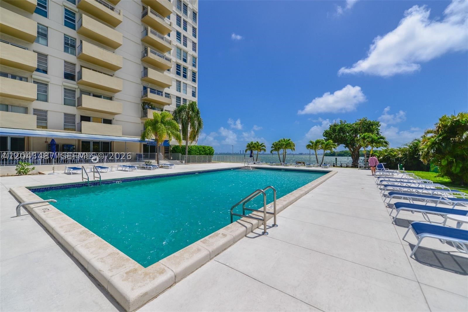880 NE 69th St #5L, Miami FL 33138