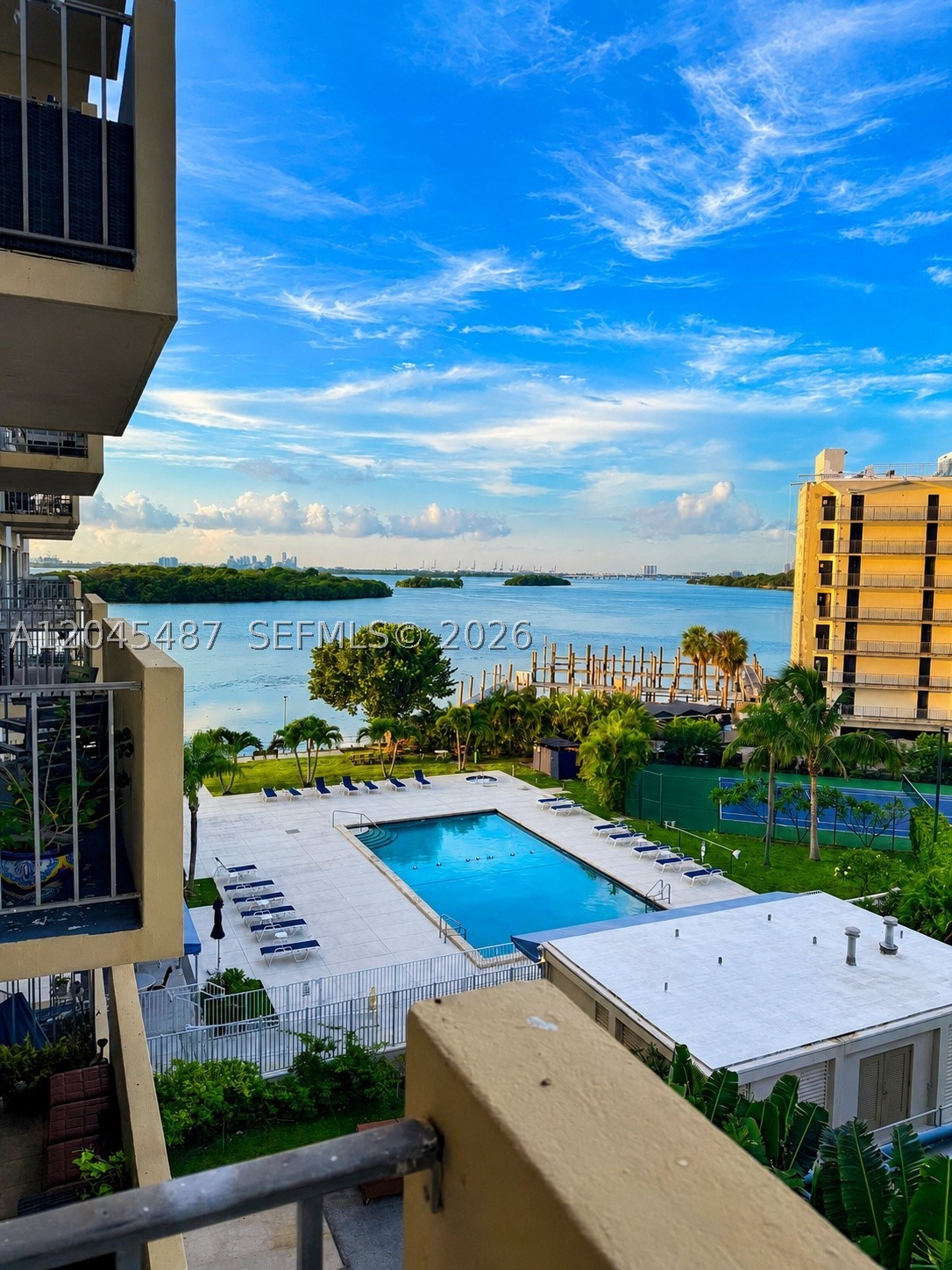 880 NE 69th St #5L, Miami FL 33138